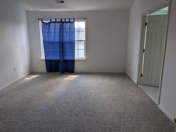 5th image of 2460 Rolling Plains Dr