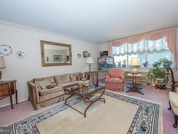 4th image of 1901 John F Kennedy Blvd #1024-1025