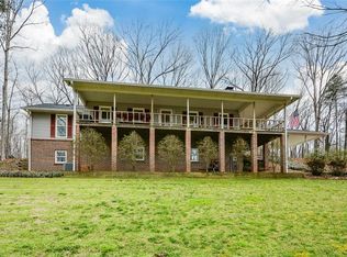 883 Tilley Rd, Talking Rock, GA 30175