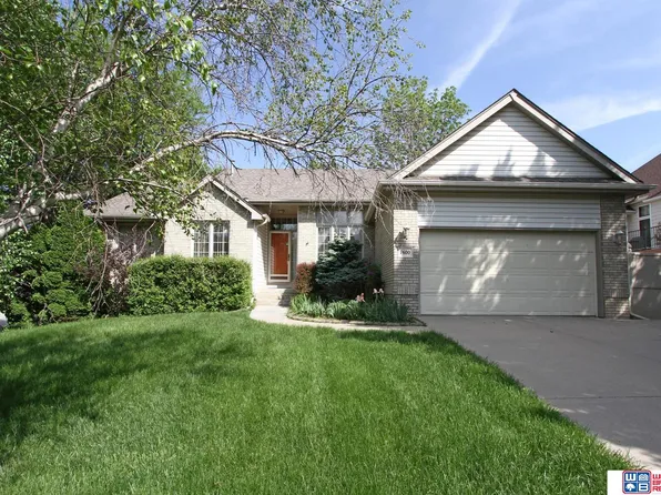7600 Kennelley Dr, Lincoln, NE 68516