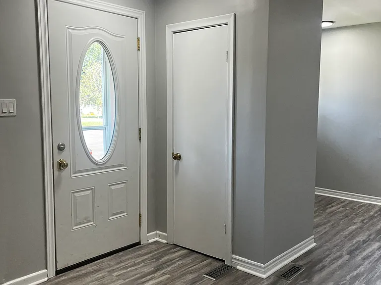 183 Wellington St E #1 — Photo 19