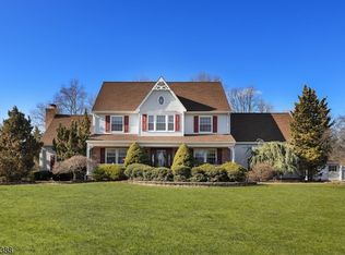 8 Bronson Way, Montgomery Twp., NJ 08558