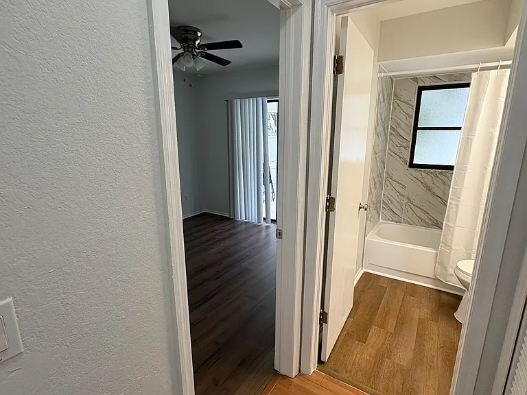 801 SW 10th Pl — Photo 24