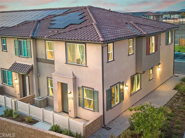 33197 Opal Glass Dr, Winchester, CA 92596