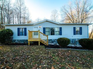 12802 Leesville Rd, Evington, VA 24550