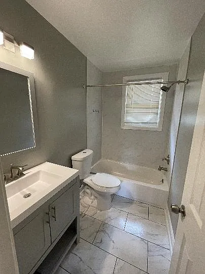 821 Maury Ave — Photo 14