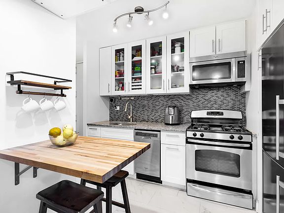 2nd image of 1623 3rd Ave APT 23D
