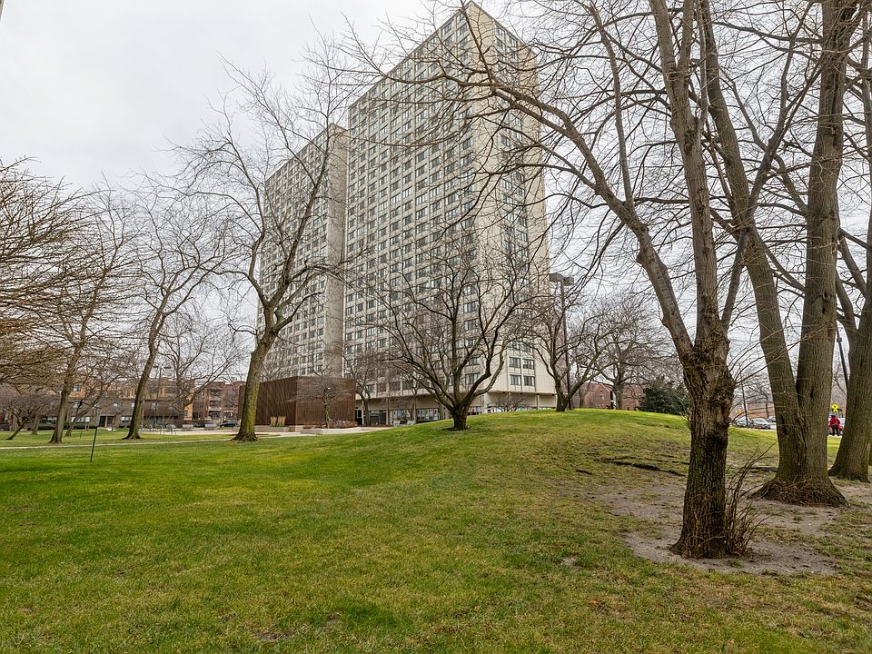 1st image of 4850 S Lake Park Ave #803