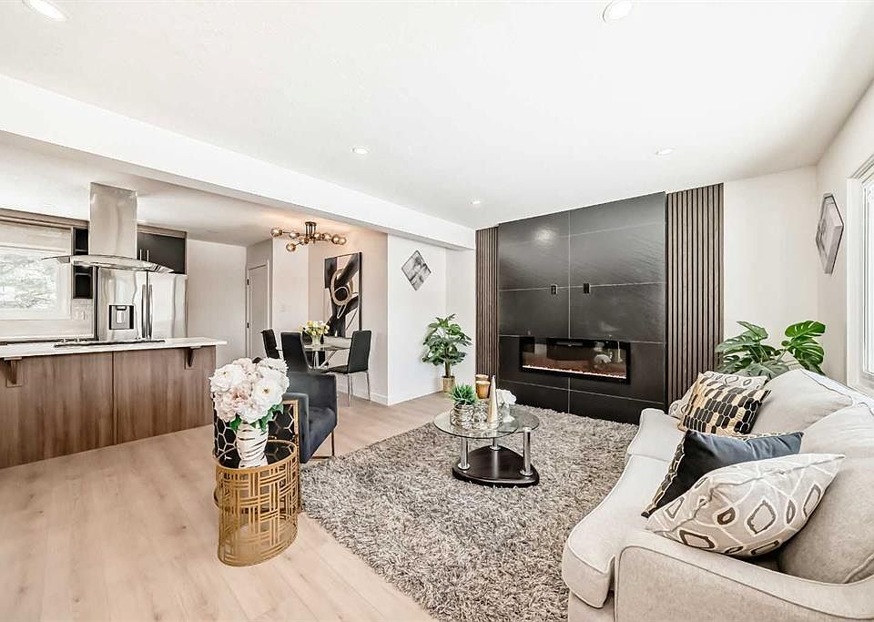 1st image of 4936 W 45th St SW