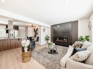 4936 W 45th St SW, Calgary, AB T3E 3W4