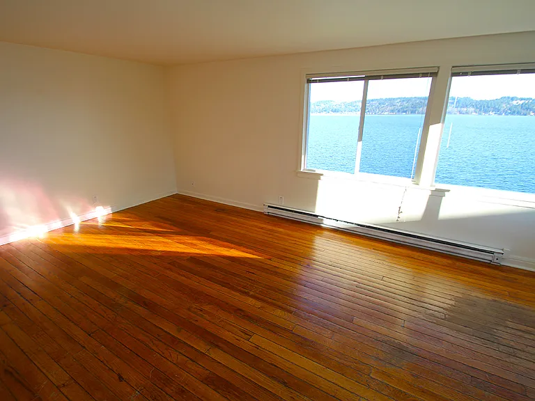 Beach Club Cottages — Photo 7