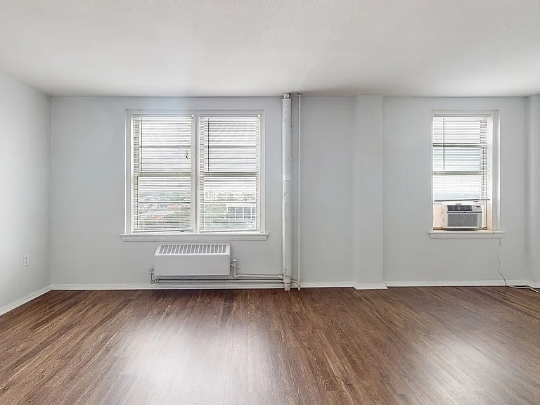 Dining/Living room