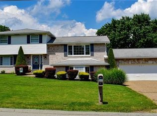 1284 Monastery Dr, Latrobe, PA