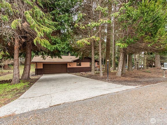 2nd image of 10 Percy Lane