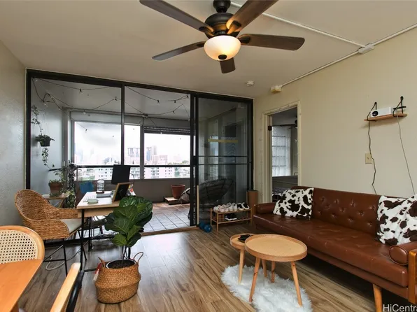2100 Date St APT 1002, Honolulu, HI 96826