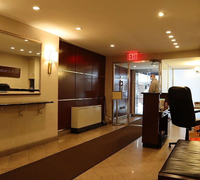 1st image of 141 E 55th St APT 2E
