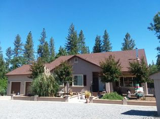 996 Ridge Rd, Mokelumne Hill, CA 95245