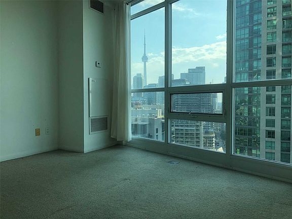 4th image of 219 Fort York Blvd #2107