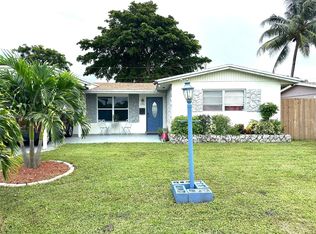2751 SW 4th Ct, Fort Lauderdale, FL 33312