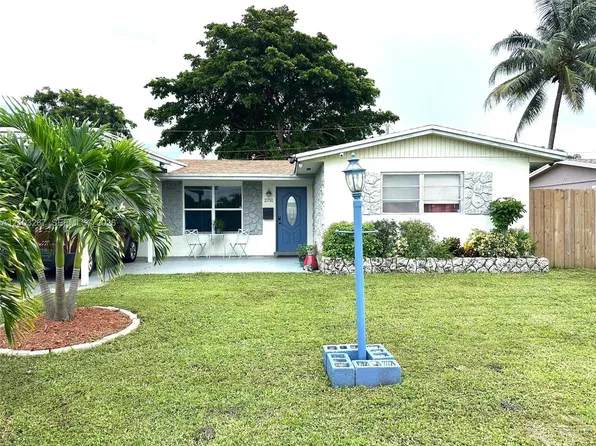 2751 SW 4th Ct, Fort Lauderdale, FL 33312