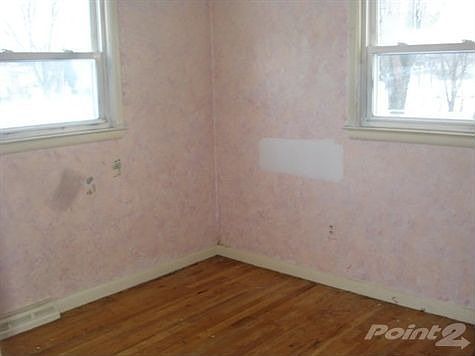 3rd image of 1265 Orchid St