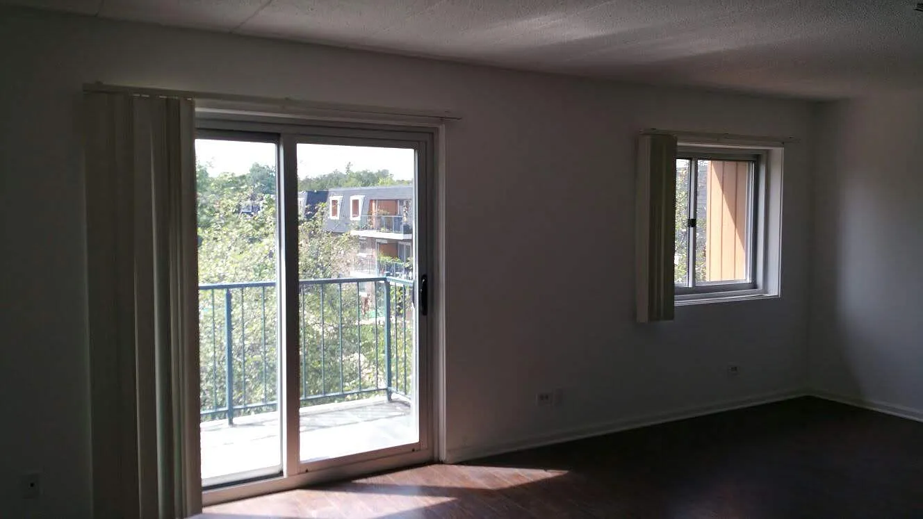 2 bed, 1100 sqft, $1,950 — Photo 3
