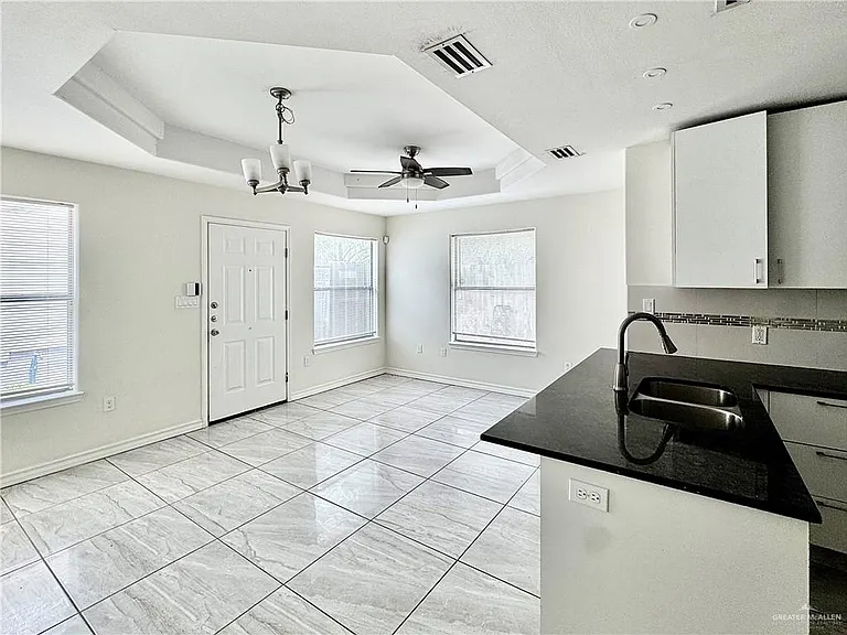 1310 W Harrison Ave #3 — Photo 6