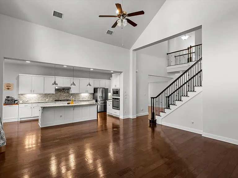 4108 Bison Bnd — Photo 7