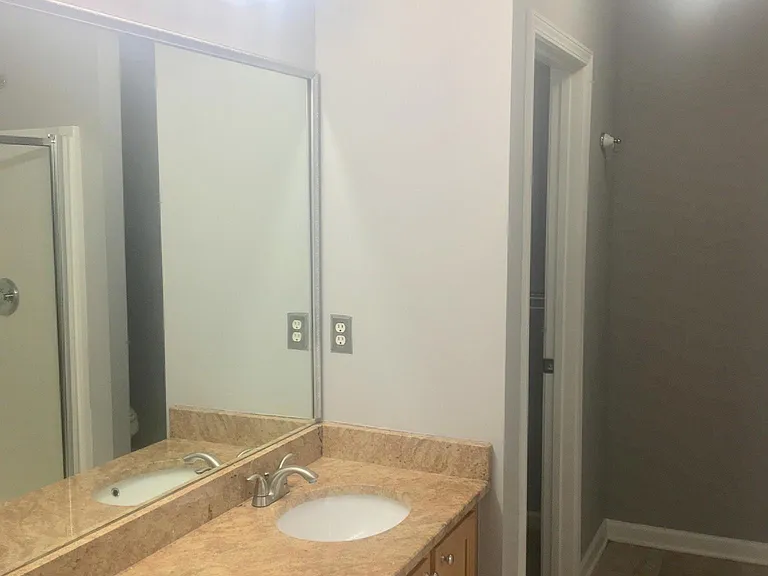 3935 Bradford Walk Trl — Photo 10