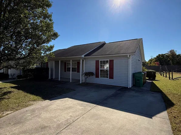 2461 Shadow Valley Rd, High Point, NC 27265