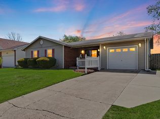 621 Broadmeadow Rd, Rantoul, IL 61866