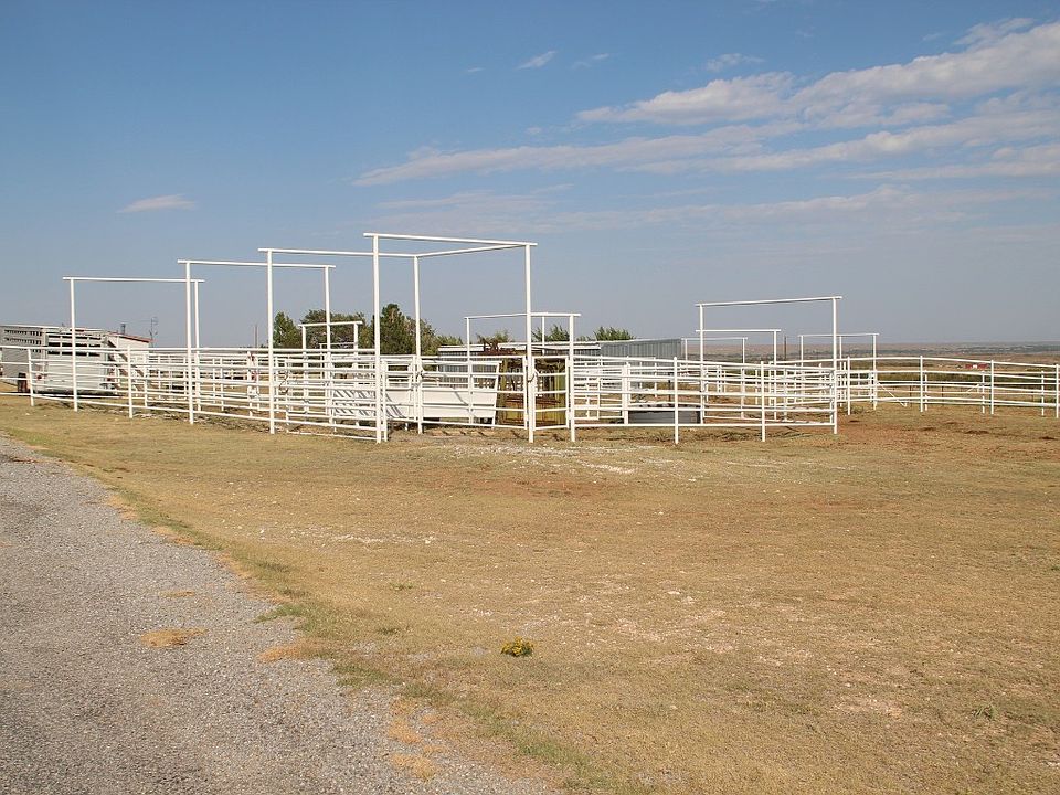 15211 Neighborhood Rd, Canadian, TX 79014 MLS 20249460 Zillow