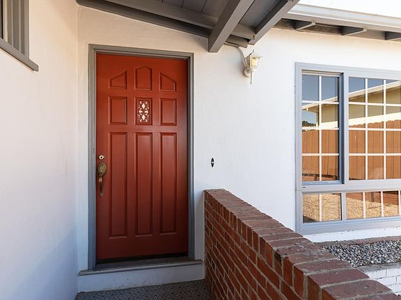 4th image of 311 Holly Ave