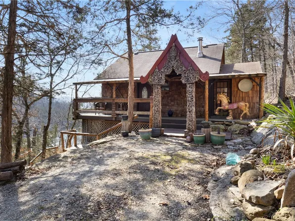 11 County Road 1089, Eureka Springs, AR 72632