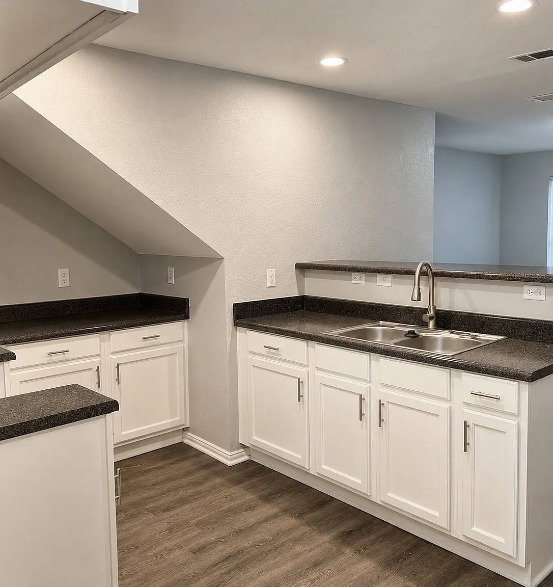 3 bed, 1307 sqft, $1,695 — Photo 3