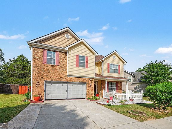 3rd image of 1420 Rose Terrace Cir