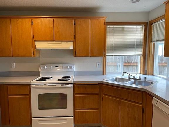 2nd image of 15304 NE 11th Cir