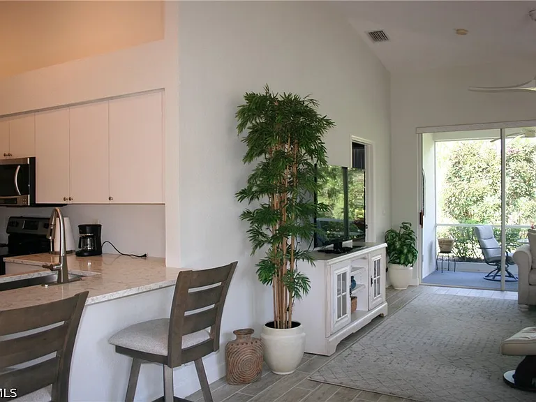 20961 Marathona Ct — Photo 6