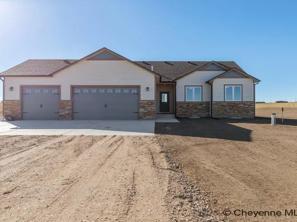 1047 W Plains Rd, Cheyenne, WY 82009