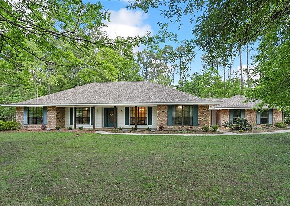 1st image of 30338 Hundred Oaks Dr