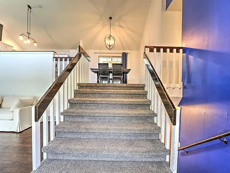 1329 Scott Rd — Photo 13