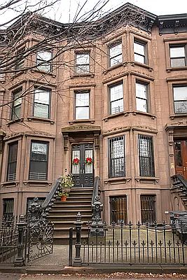 1st image of 190 Park Pl
