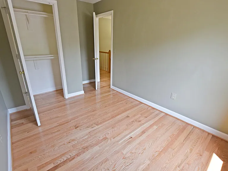 6084 Joust Ln — Photo 14