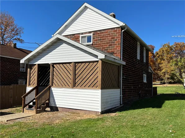 78 Zack St, Graceton, PA 15748