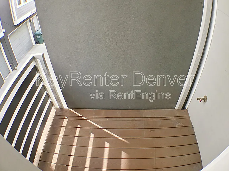 1539 W 43rd Ave — Photo 6
