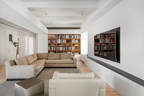 Rented by Douglas Elliman | media 14