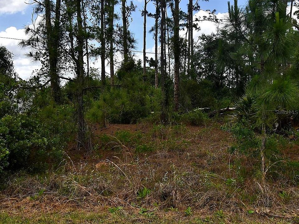 2nd image of STARFISH ALLEY LOT 15