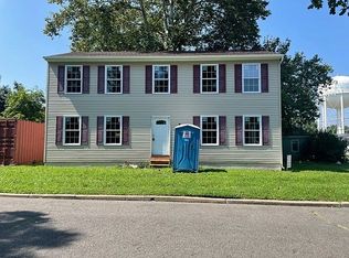 24 W 8th St, Burlington, NJ 08016