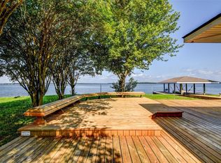 14153 Waterview Dr, Willis, TX 77318