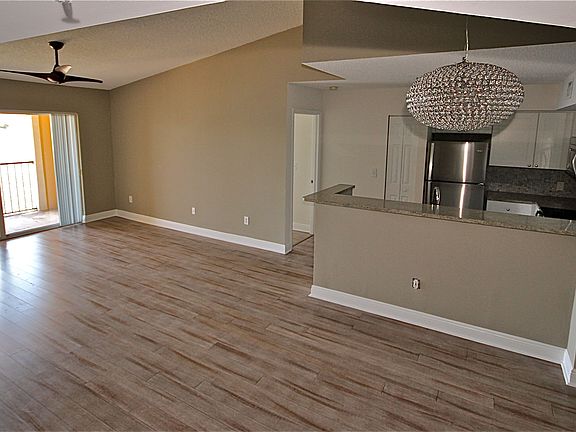 4th image of 180 Yacht Club Way APT 306